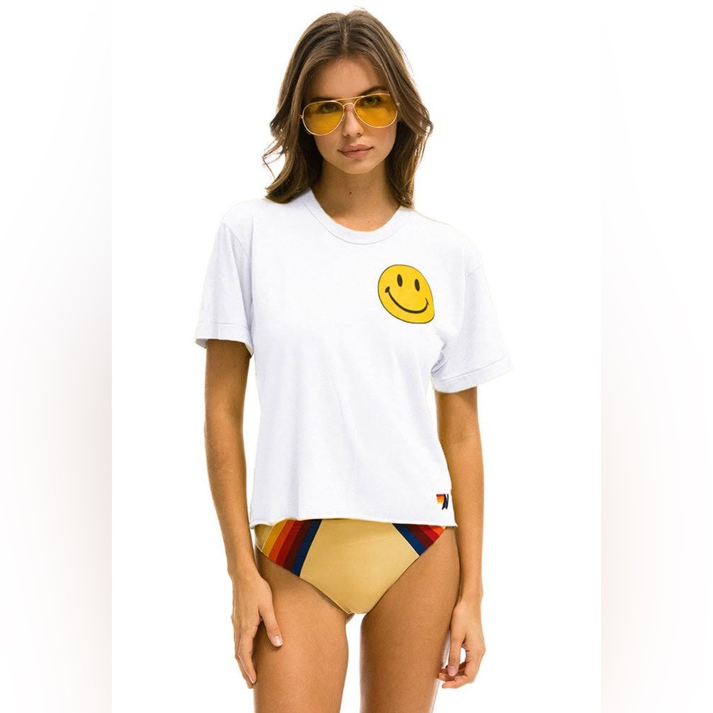 Aviator Nation Smiley chasing rainbows boyfriend tee size large